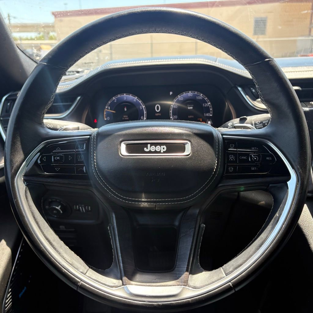 Used 2022 Jeep Grand Cherokee L Overland w/ Luxury Tech Group IV image 22