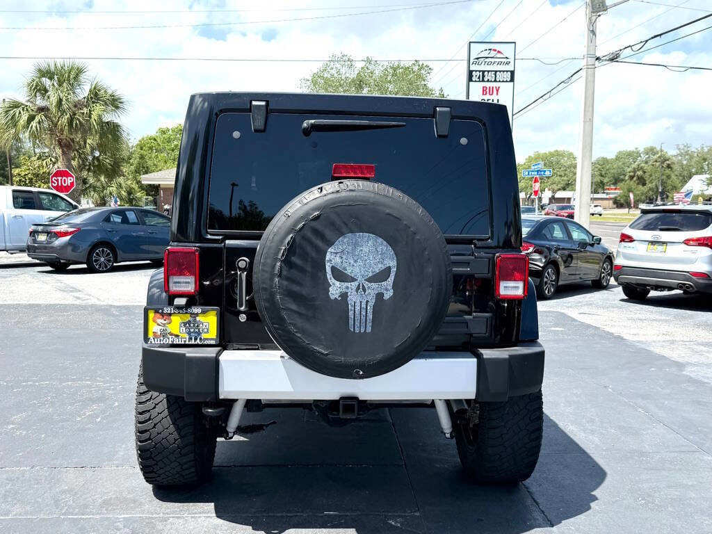 Used 2015 Jeep Wrangler Unlimited Sahara w/ Connectivity Group image 5