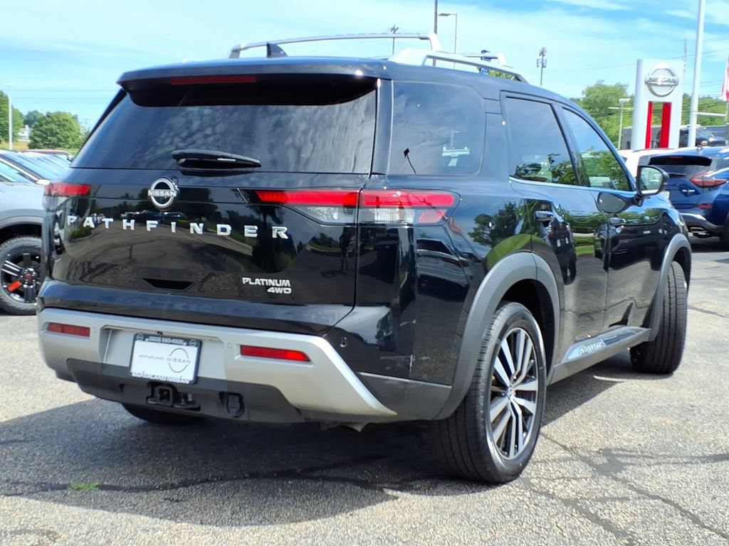 Certified 2023 Nissan Pathfinder Platinum w/ Cargo Package AWD/4WD image 3
