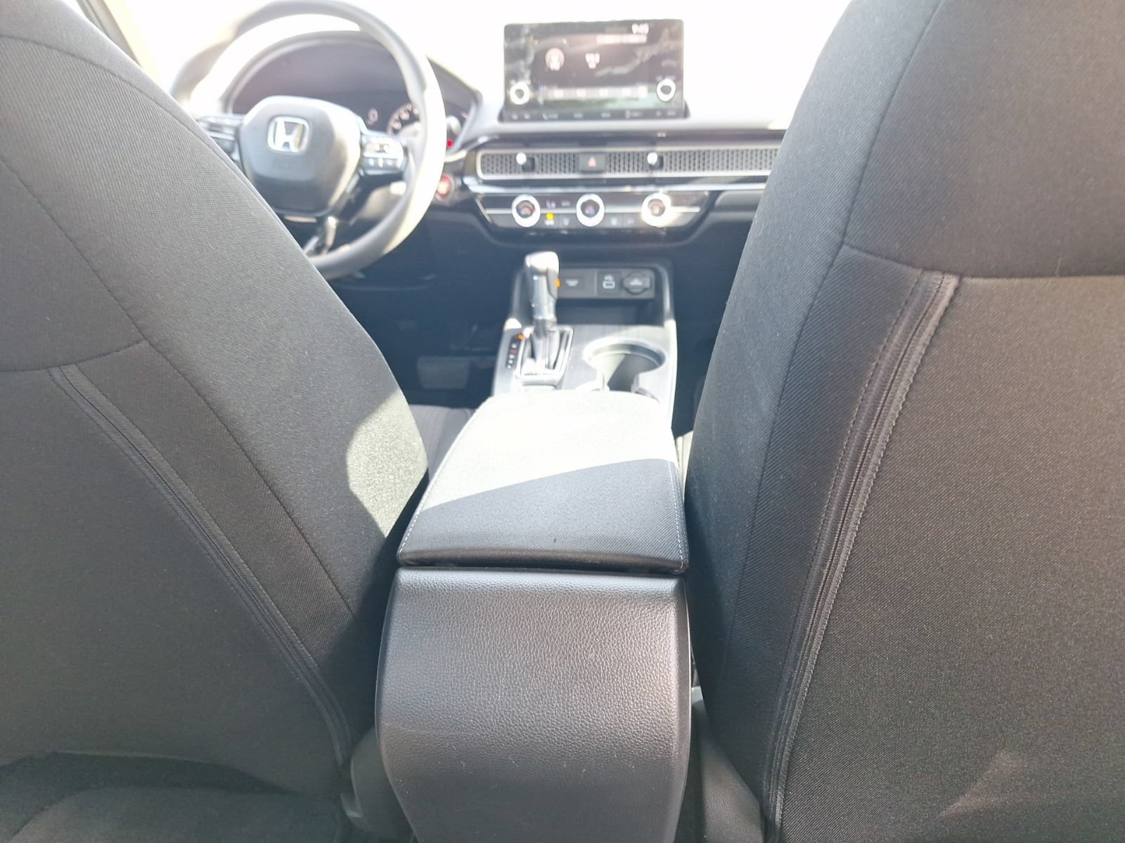 Used 2023 Honda Civic LX image 29