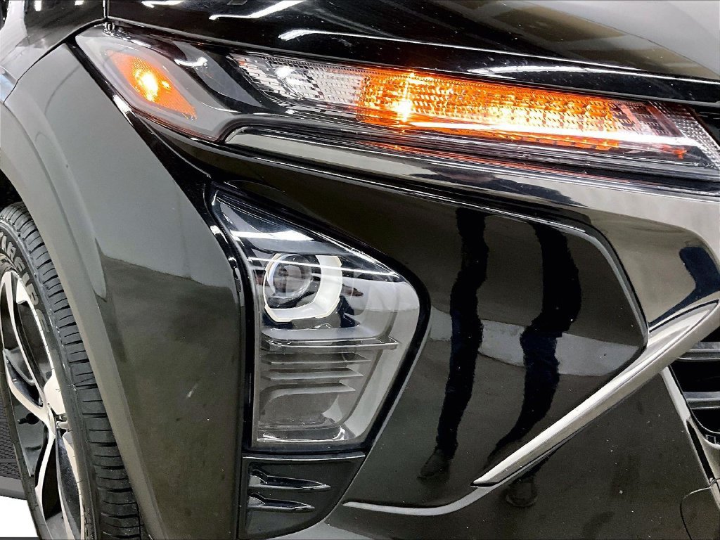 Used 2024 Chevrolet Trax RS FWD image 31