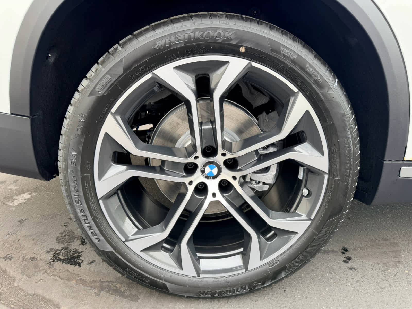 New 2026 BMW X5 xDrive40i AWD/4WD image 9