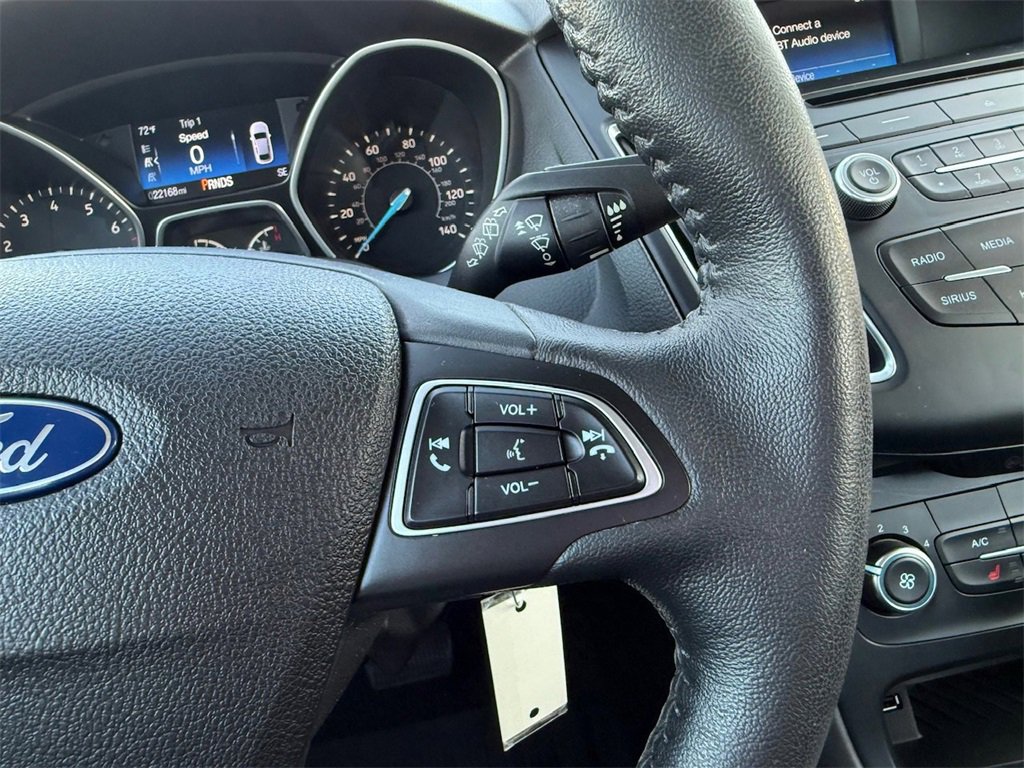 Used 2015 Ford Focus SE w/ Equipment Group 201A image 30