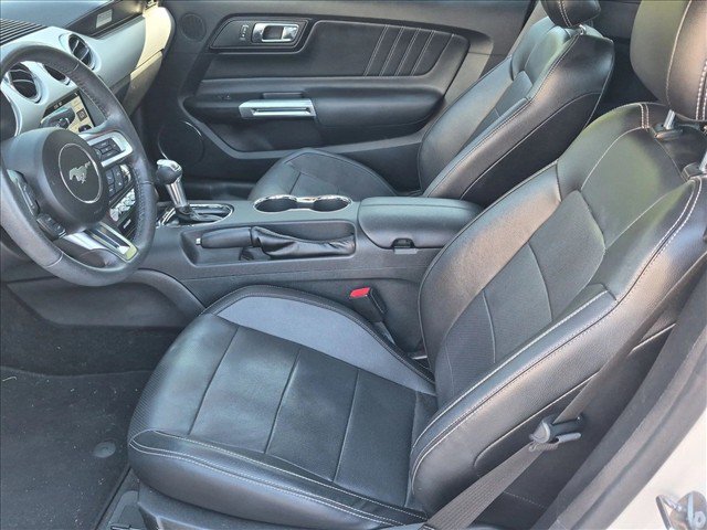 Used 2017 Ford Mustang Premium RWD image 13