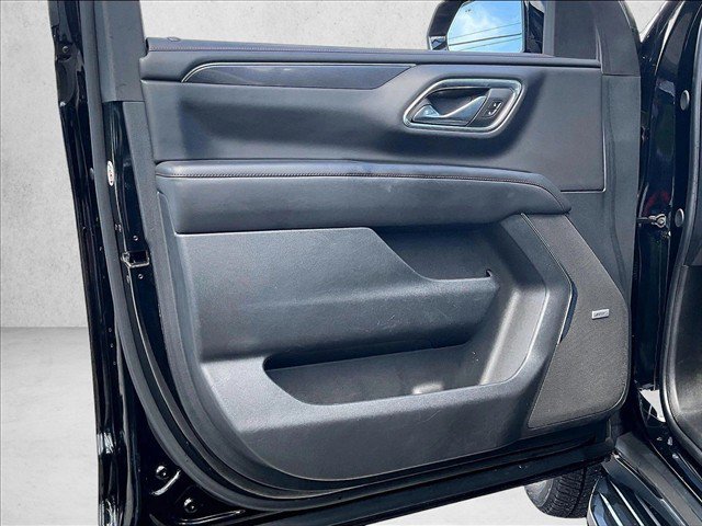 Certified 2024 Chevrolet Suburban RST w/ Luxury Package RWD image 18