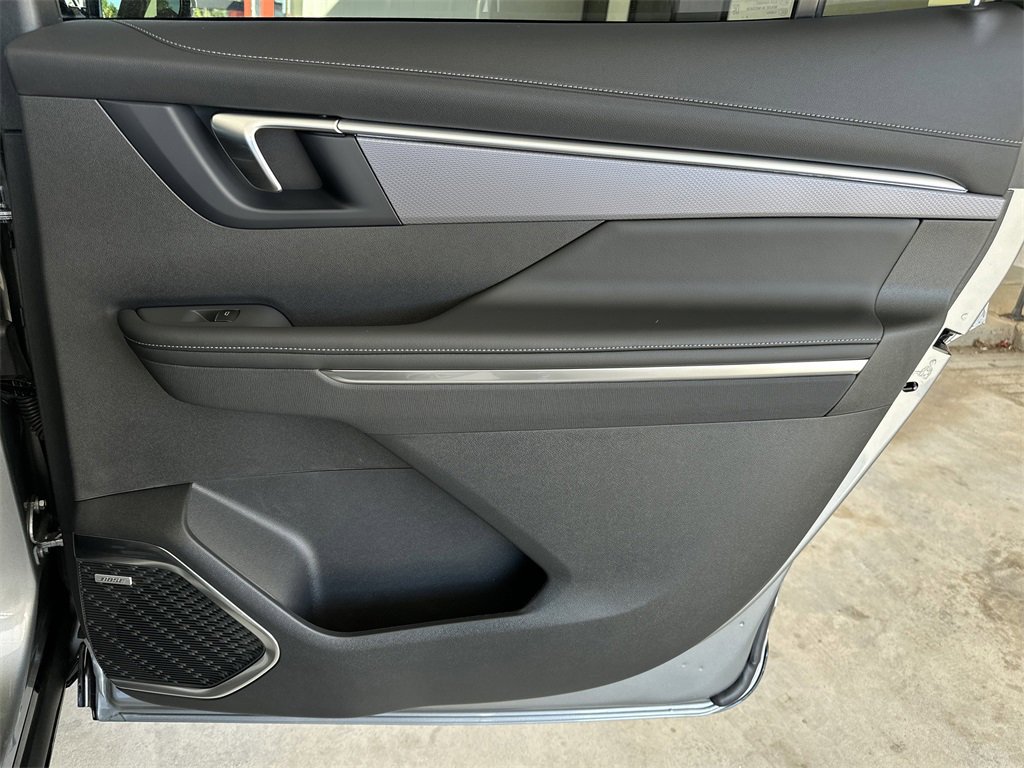 New 2025 Buick Enclave Sport Touring w/ Power Package image 36