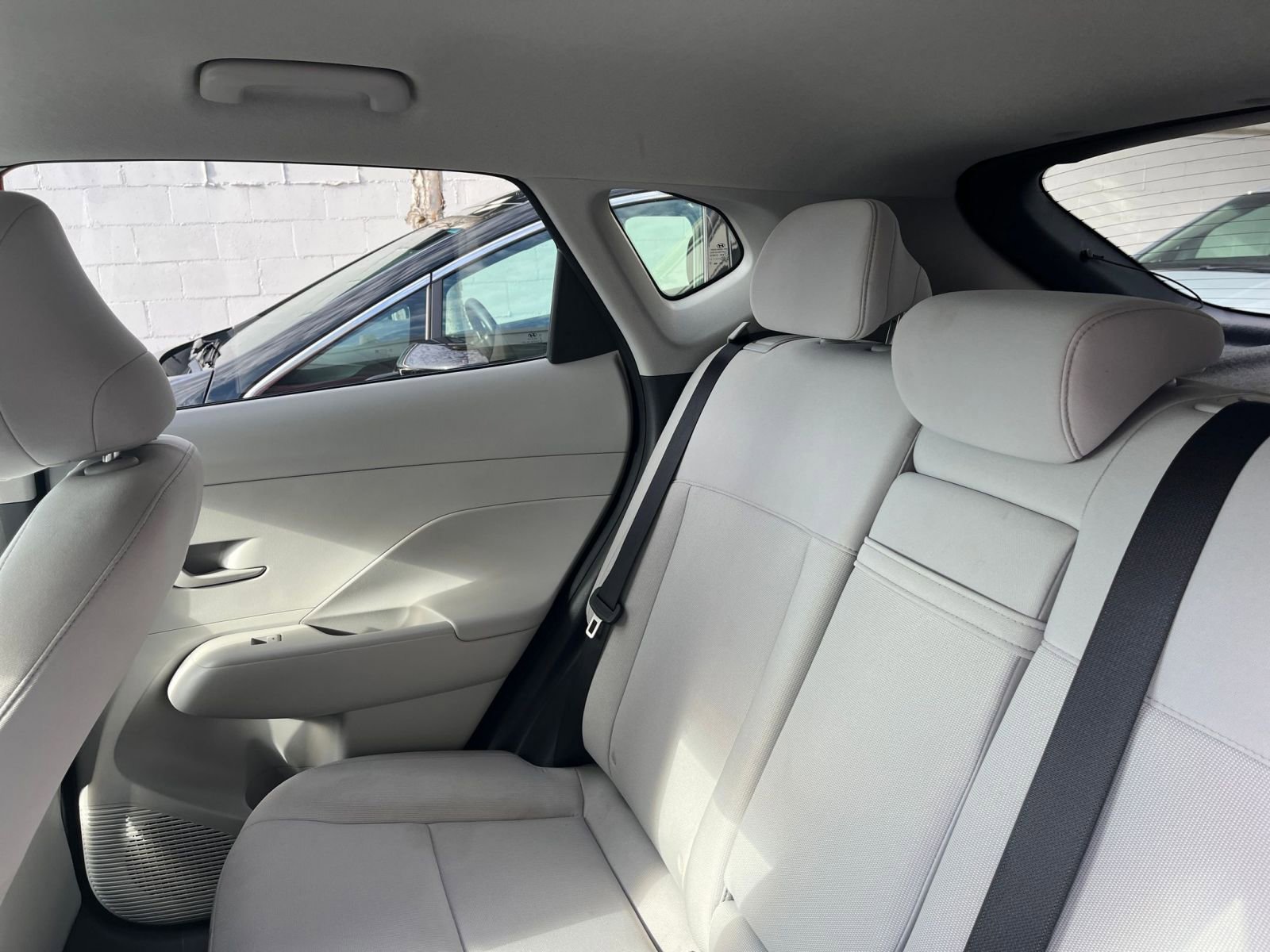 Used 2025 Hyundai Kona SEL image 39