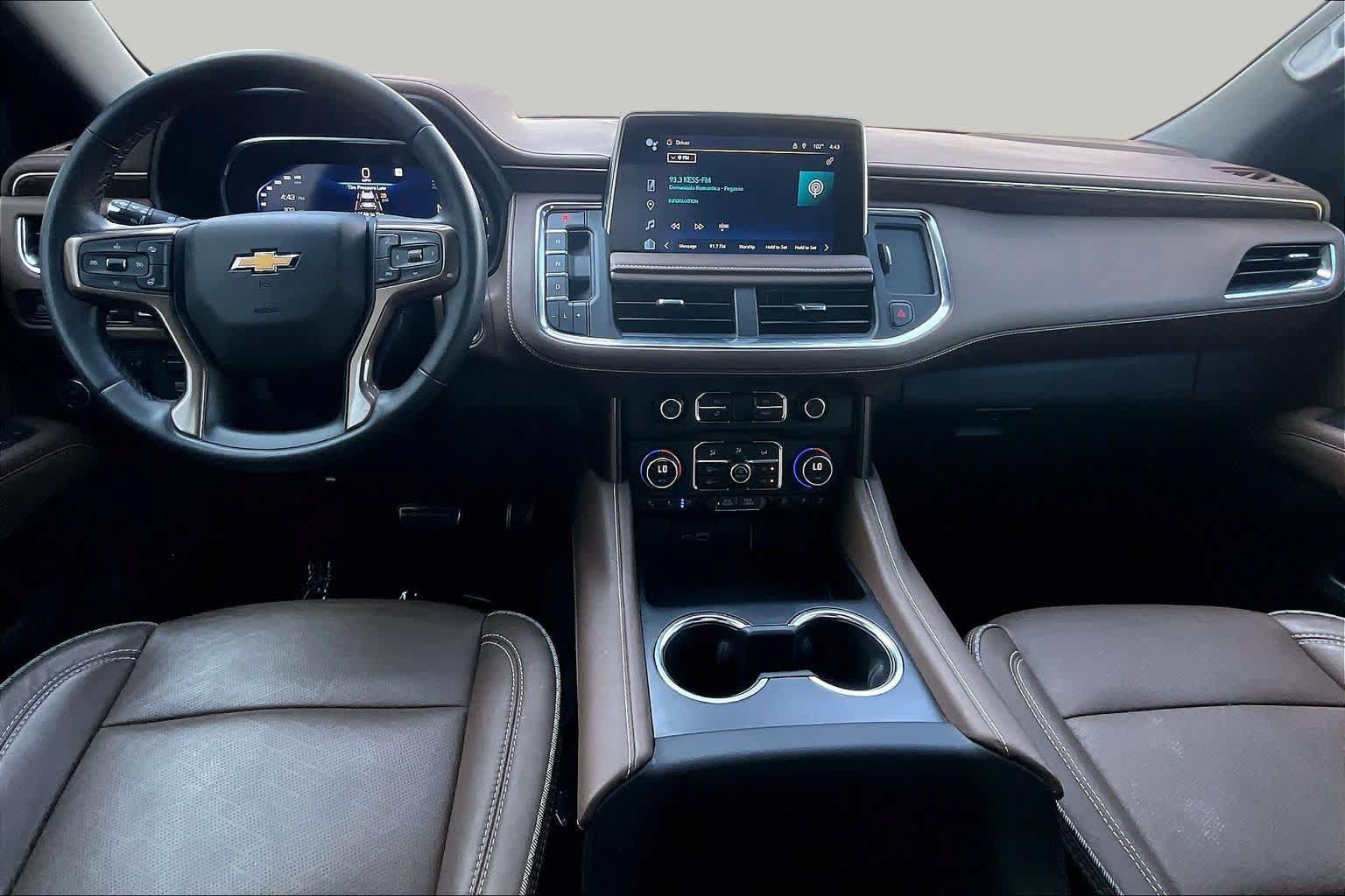 Used 2023 Chevrolet Suburban High Country AWD/4WD image 14