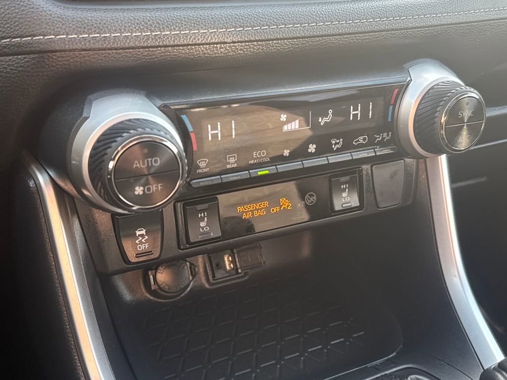 Used 2019 Toyota RAV4 XLE image 26