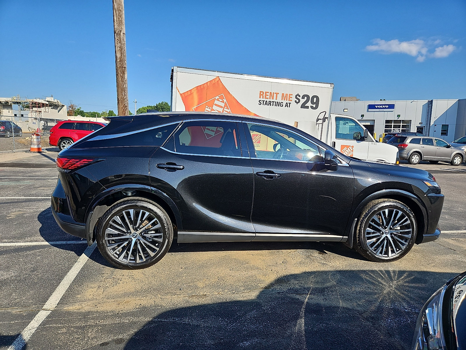 Used 2023 Lexus RX 350 Premium Plus w/ Accessory Package AWD/4WD image 7