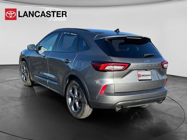 Used 2023 Ford Escape ST-Line image 5