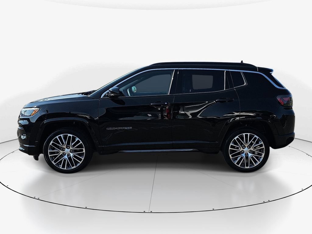 Used 2023 Jeep Compass Limited w/ Elite Group AWD/4WD image 10