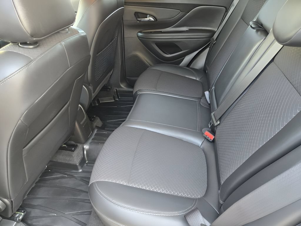 Used 2020 Buick Encore Preferred FWD image 29