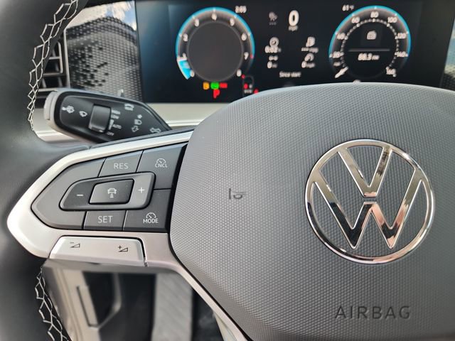 New 2026 Volkswagen Tiguan SE AWD/4WD image 11