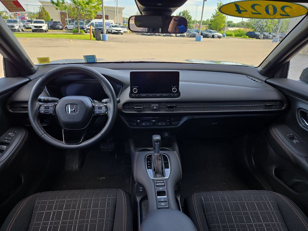 Certified 2024 Honda HR-V Sport image 14