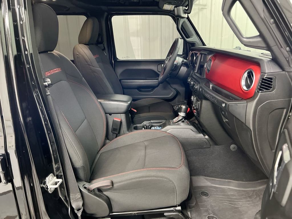 Used 2023 Jeep Wrangler Unlimited Rubicon AWD/4WD image 21