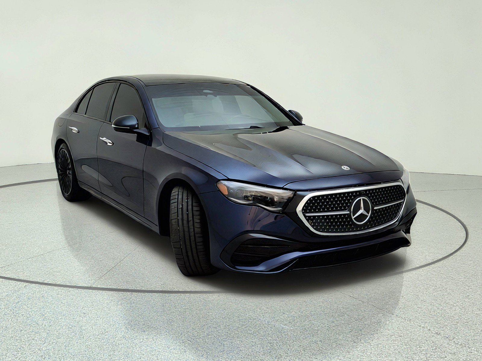 Certified 2025 Mercedes-Benz E 350 Sedan image 4