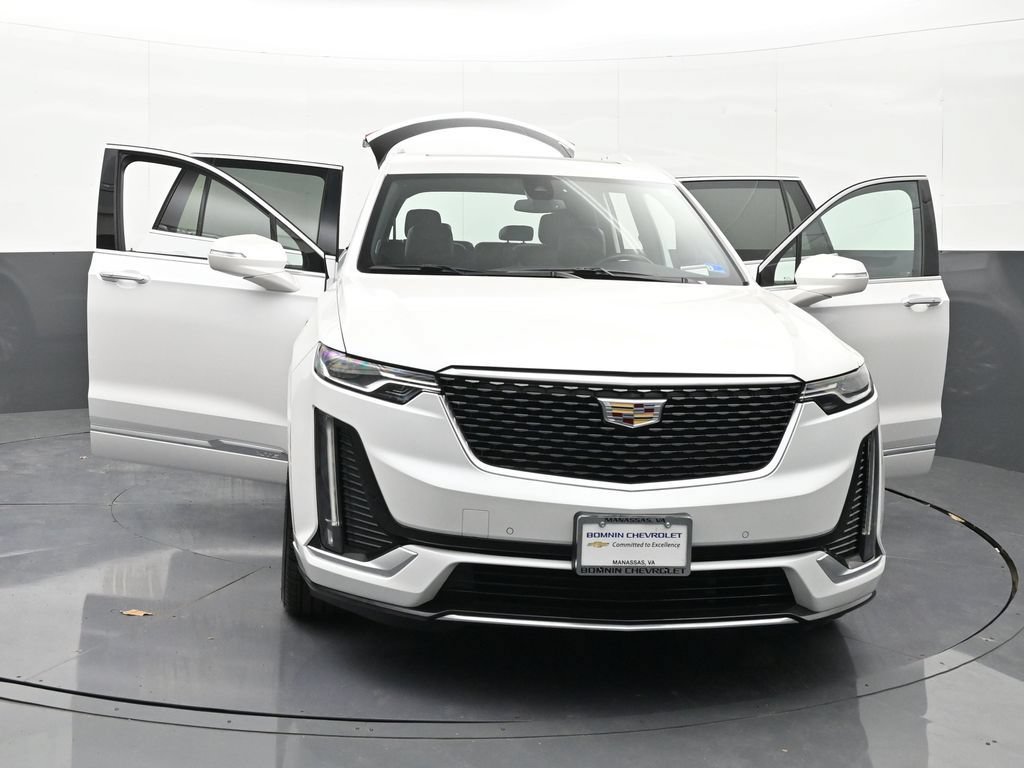 Used 2020 Cadillac XT6 Premium Luxury AWD/4WD image 41