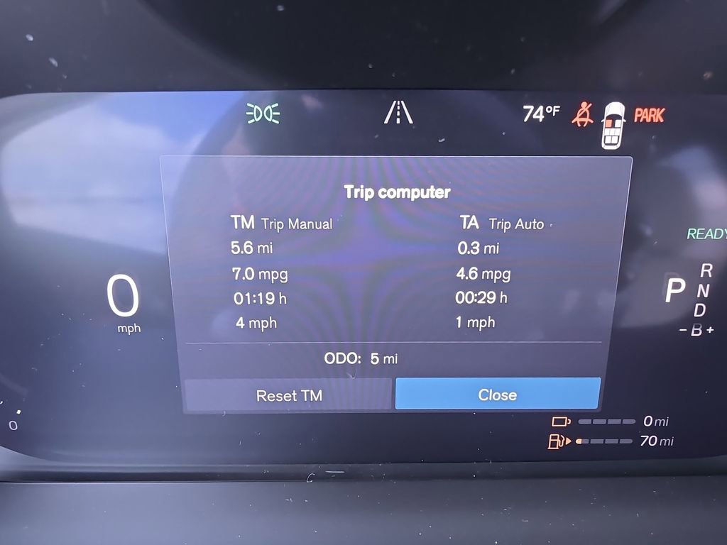 New 2026 Volvo XC90 T8 Plus w/ Protection Package Premier image 21