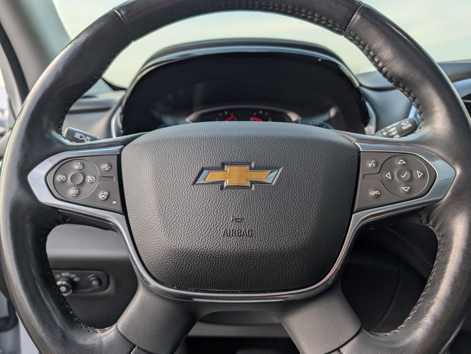 Used 2020 Chevrolet Traverse Premier w/ Redline Edition image 36