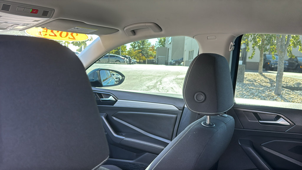 Used 2025 Volkswagen Jetta S FWD image 30