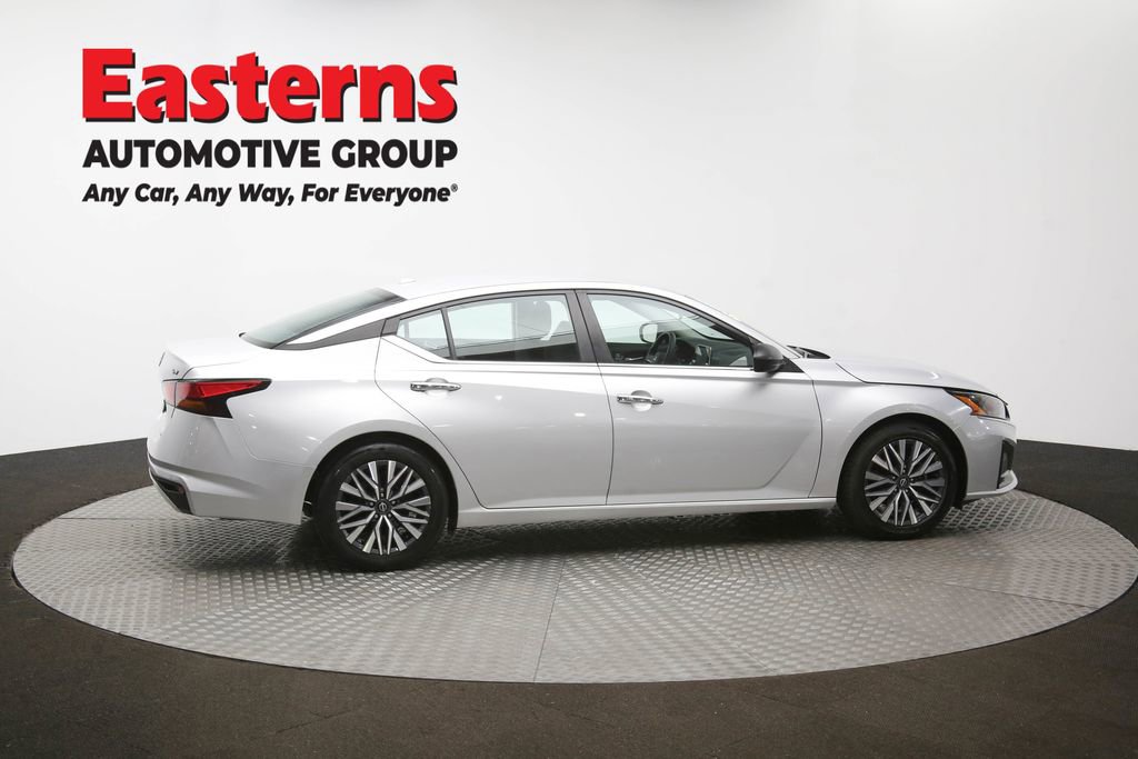 Used 2024 Nissan Altima 2.5 SV image 43