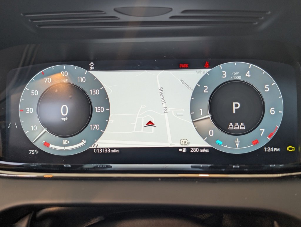 Used 2025 Land Rover Range Rover Evoque S image 19