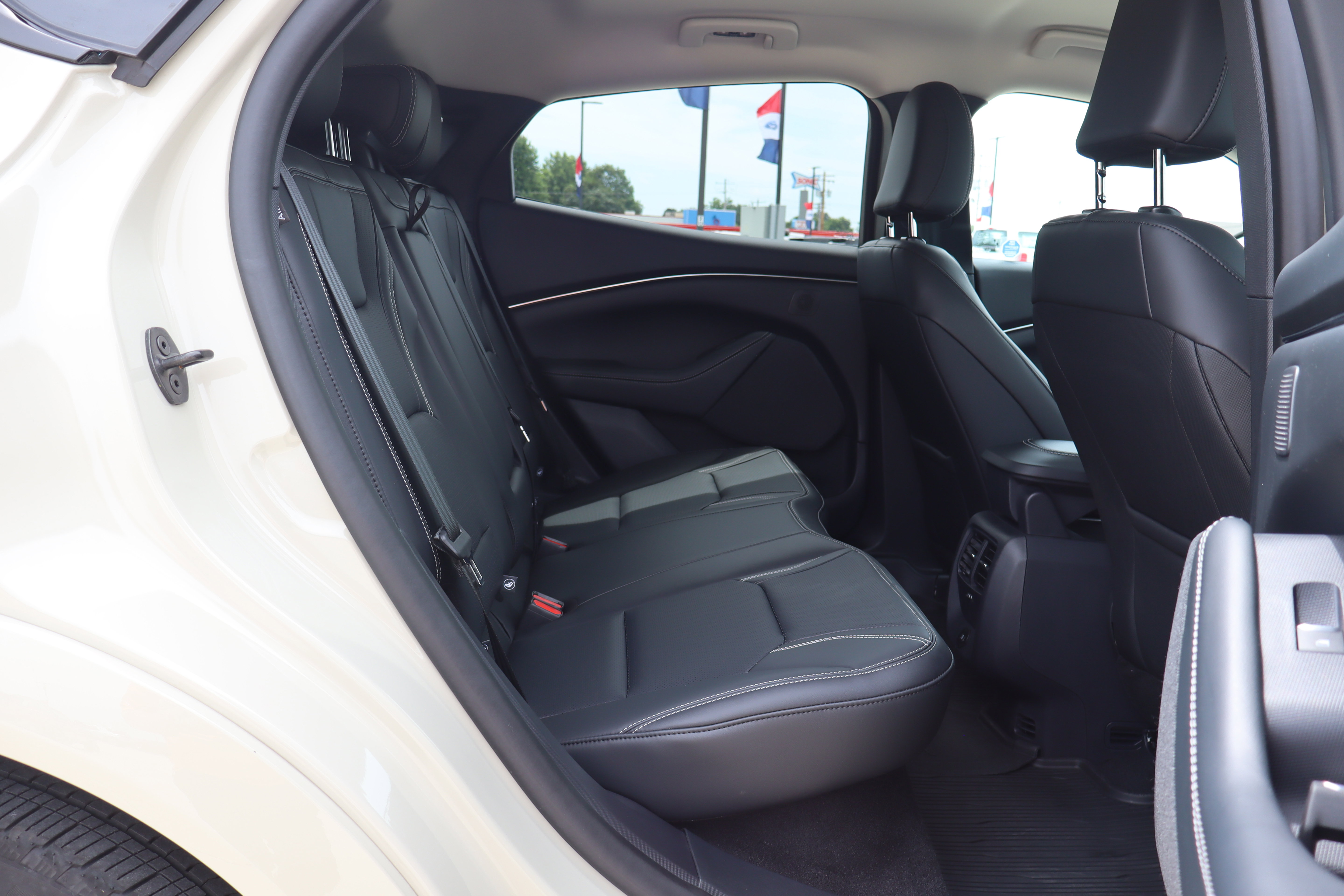 Used 2025 Ford Mustang Mach-E Premium RWD image 12