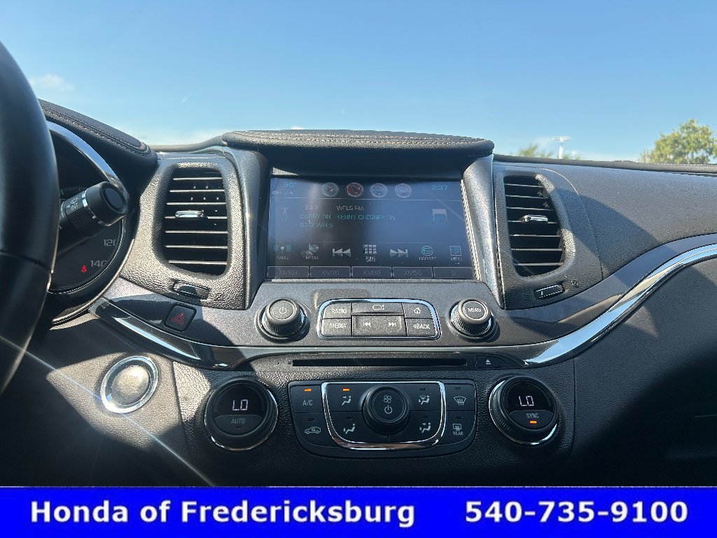 Used 2018 Chevrolet Impala Premier w/ Premier Convenience Package FWD image 20