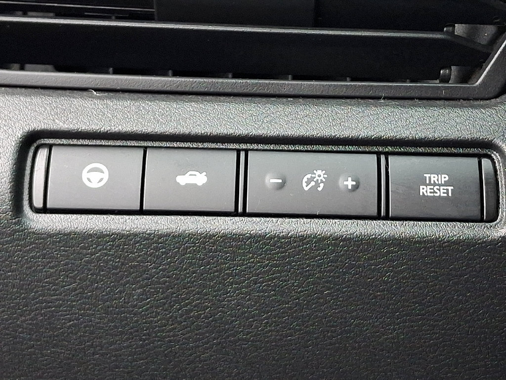Used 2023 Nissan Altima 2.5 SV w/ SV Premium Package FWD image 26