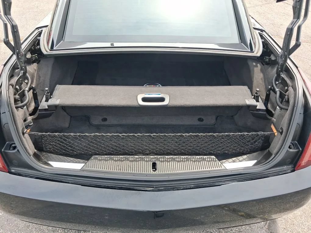 Used 2006 Cadillac XLR V RWD image 17
