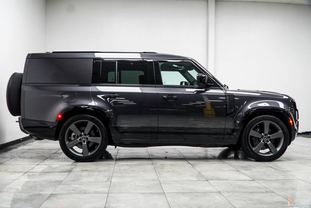 Used 2024 Land Rover Defender 130 Outbound AWD/4WD image 7