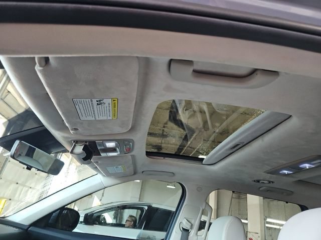 Used 2024 Kia Telluride SX Prestige w/ Towing Package AWD/4WD image 14