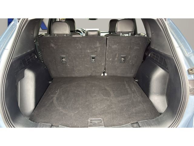 Used 2025 Ford Escape Platinum AWD/4WD image 37
