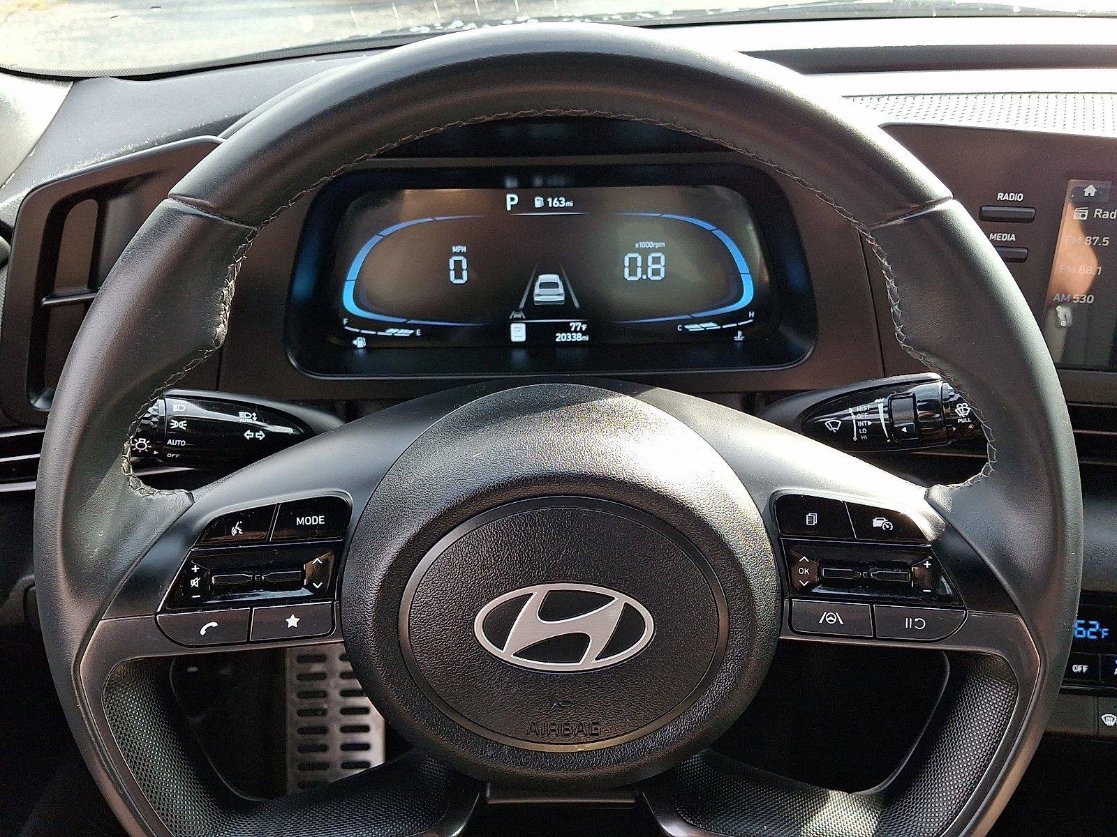 Used 2025 Hyundai Elantra Sport FWD image 21