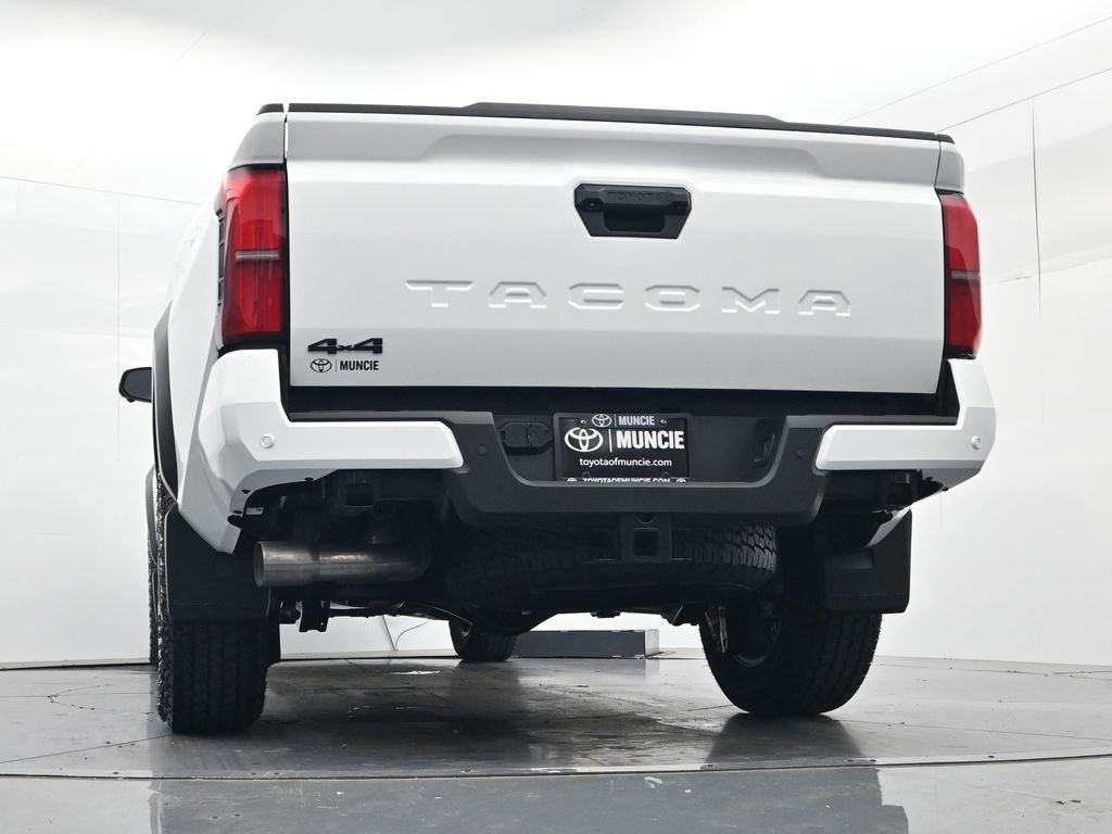 New 2026 Toyota Tacoma TRD Off-Road w/ TRD Off Road Premium Package AWD/4WD image 57