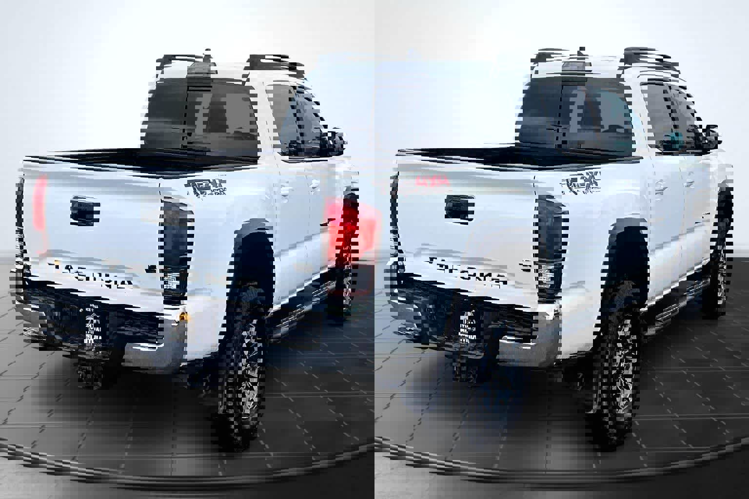 Used 2019 Toyota Tacoma TRD Off-Road image 23