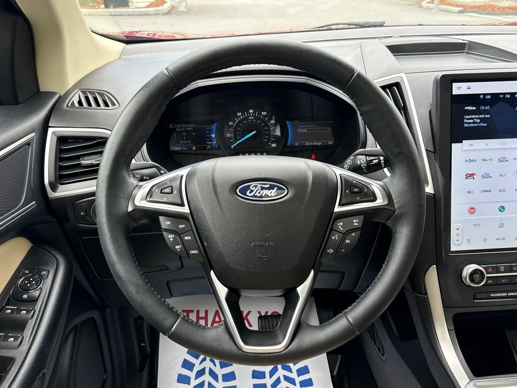 Used 2022 Ford Edge SEL w/ Convenience Package AWD/4WD image 16