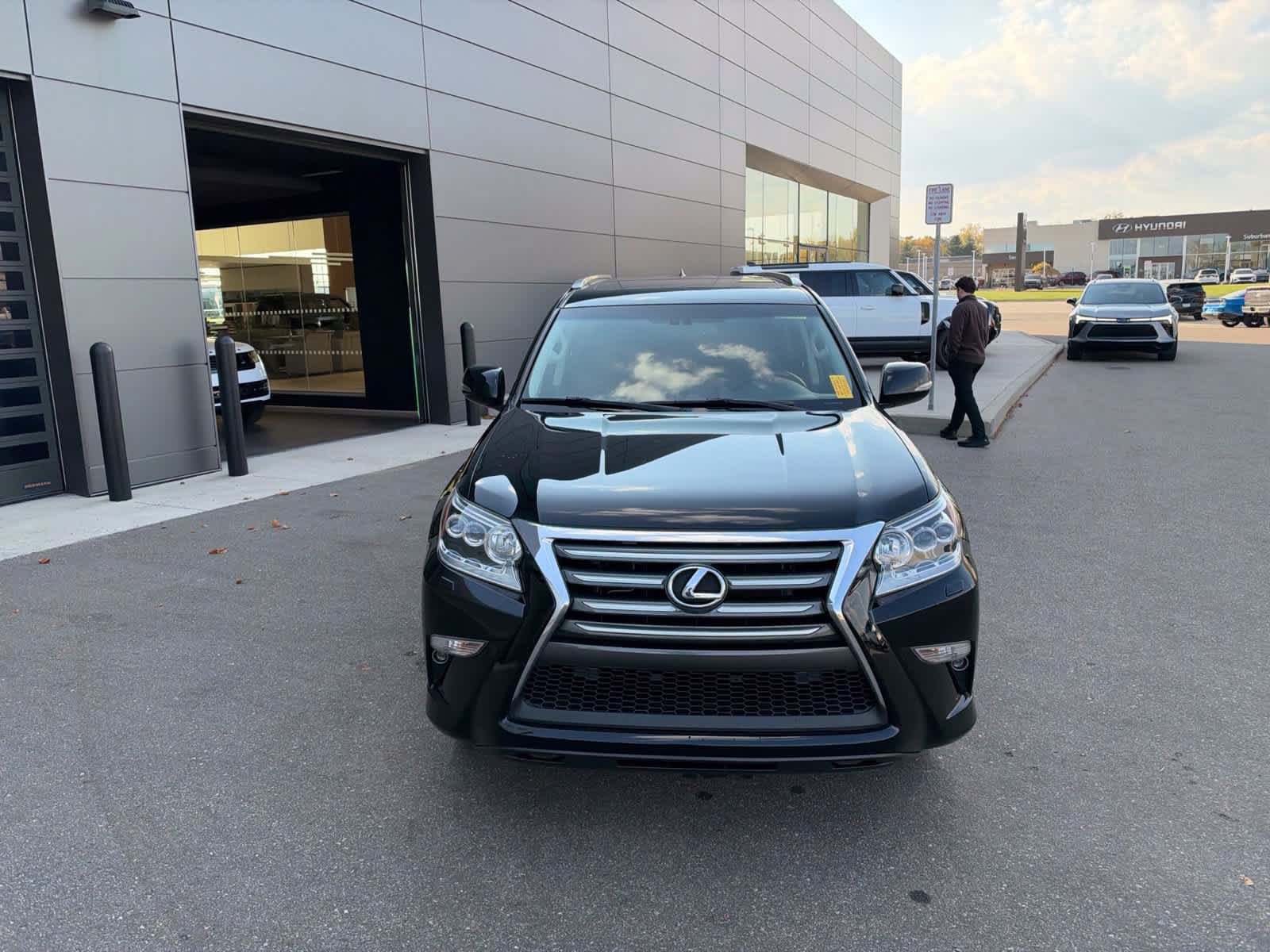 Used 2019 Lexus GX 460 Premium AWD/4WD image 8