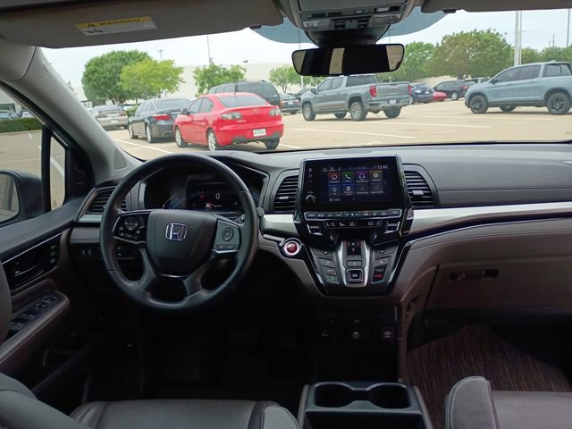 Used 2023 Honda Odyssey Touring image 13
