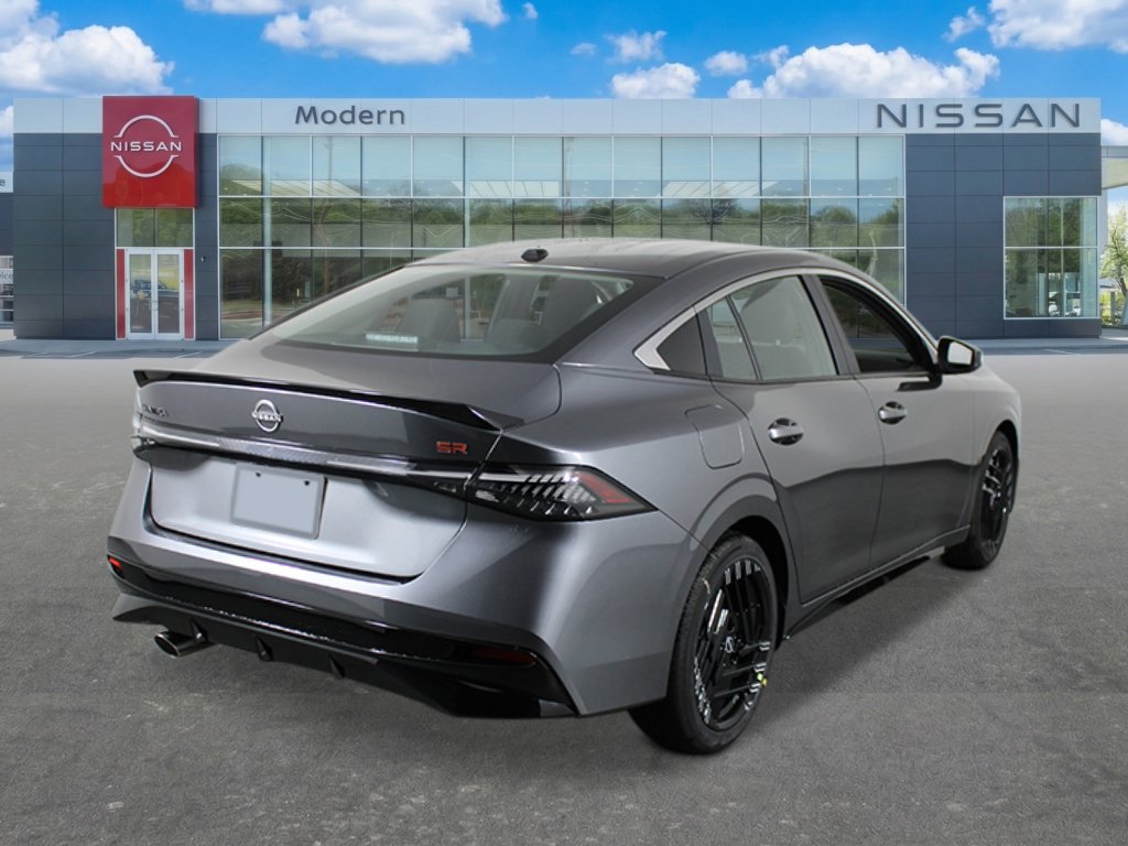 New 2027 Nissan Sentra SR w/ SR All Weather Package FWD image 5