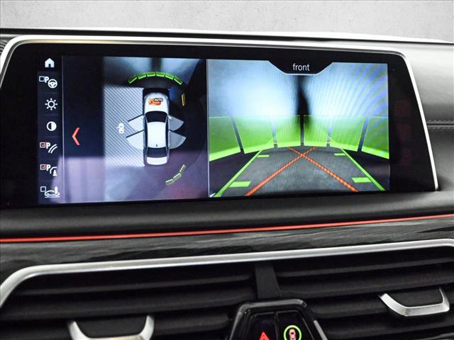 Used 2018 BMW 750i xDrive image 14