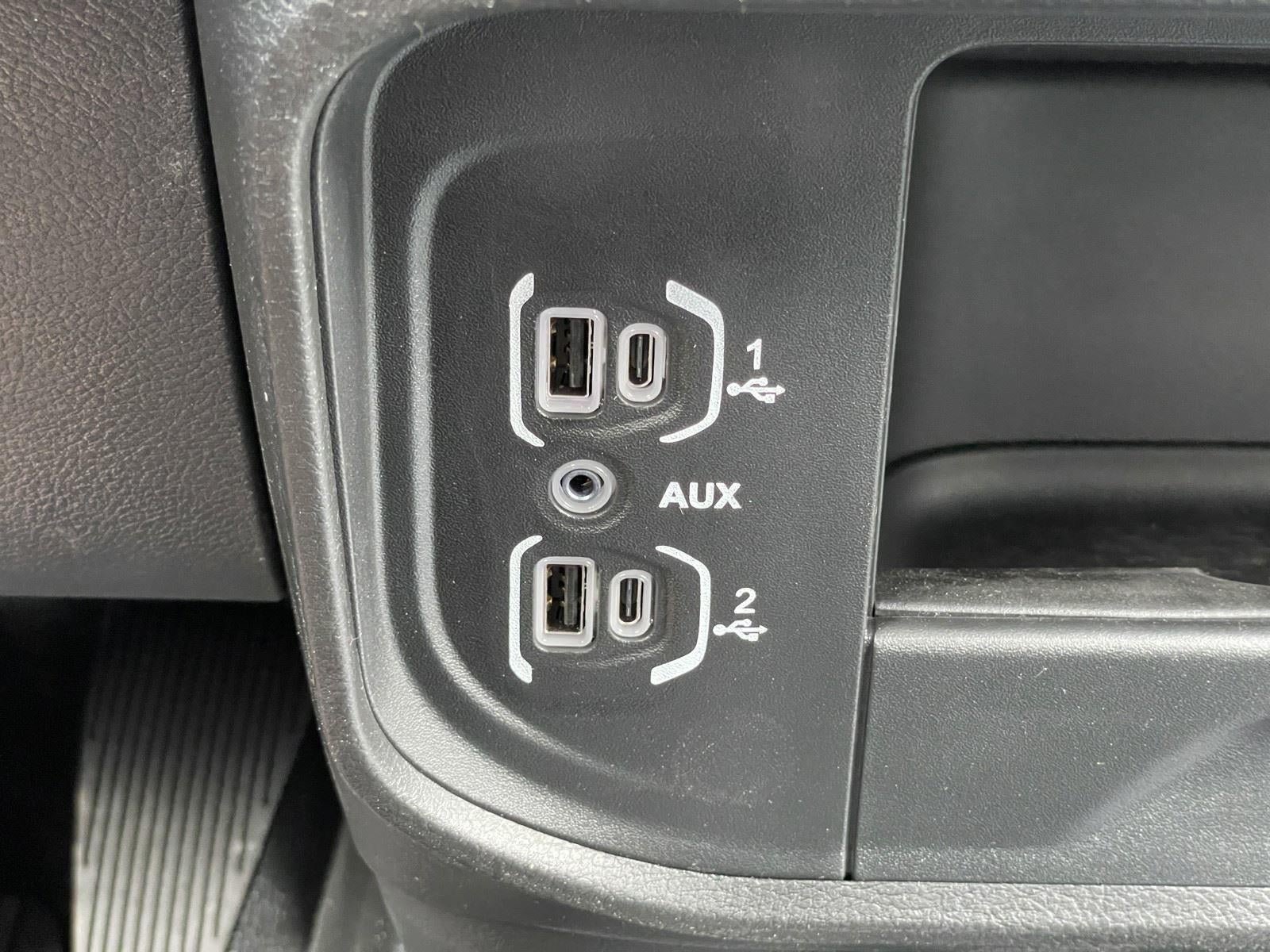 New 2026 RAM 3500 Tradesman AWD/4WD image 29