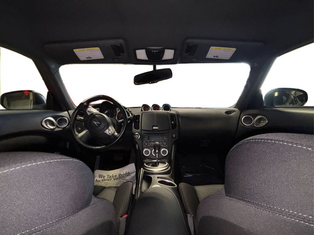 Used 2020 Nissan 370Z Coupe RWD image 25