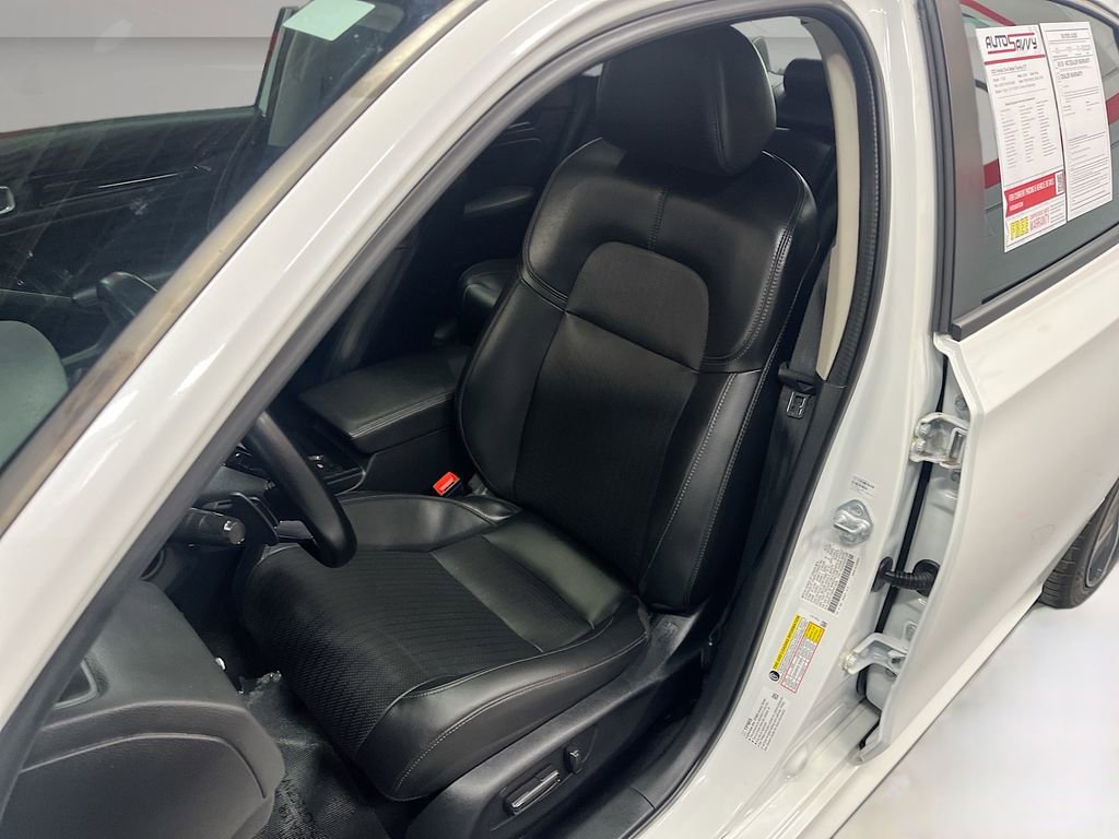 Used 2023 Honda Civic Touring image 20