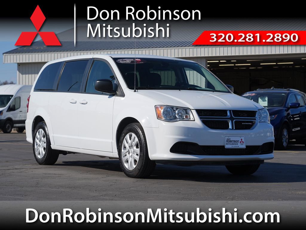 Used 2018 Dodge Grand Caravan SE w/ UConnect Hands-Free Group