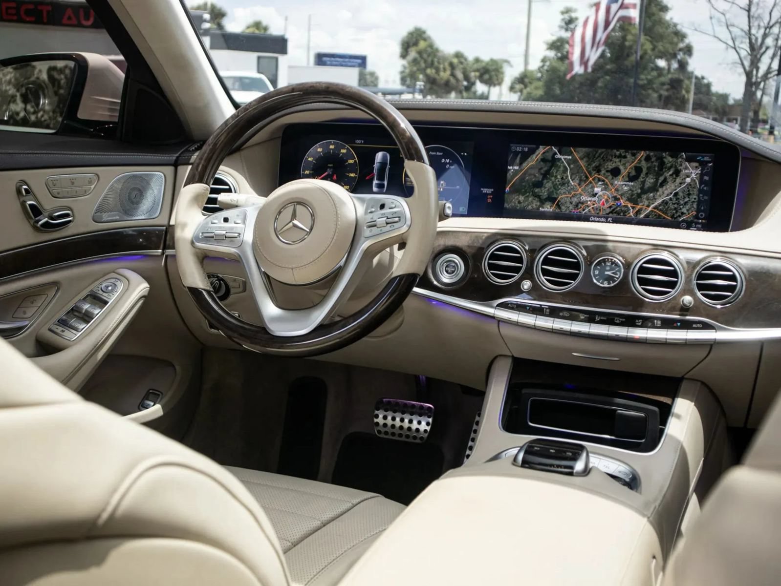 Used 2019 Mercedes-Benz S 560 Sedan w/ AMG Line Exterior image 14