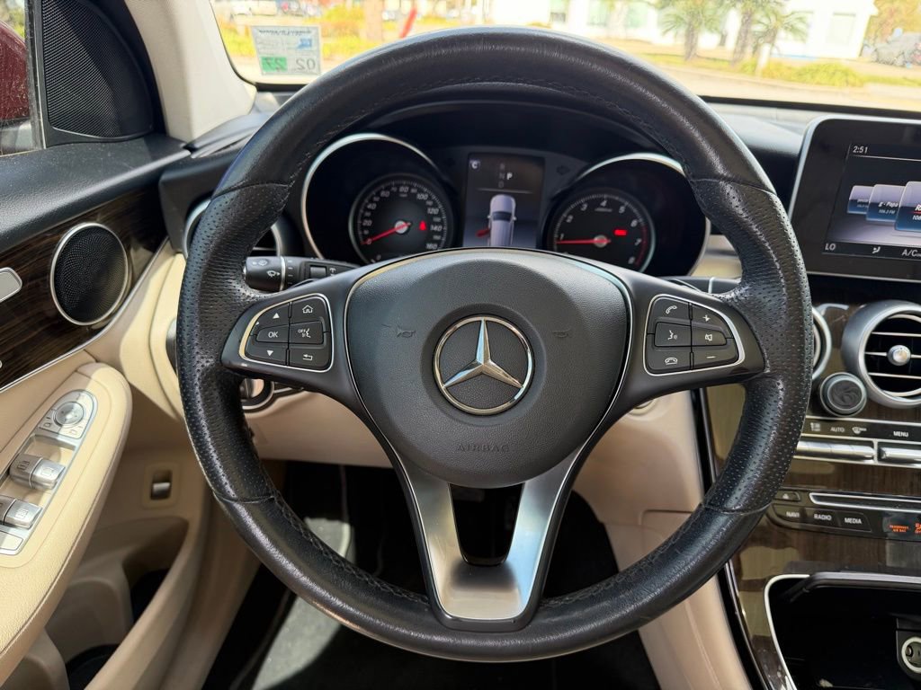 Used 2019 Mercedes-Benz GLC 300 image 14