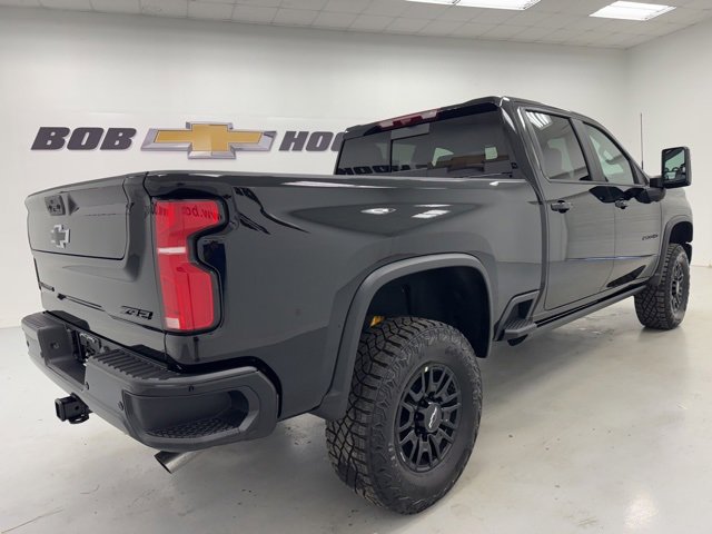 New 2026 Chevrolet Silverado 2500 ZR2 w/ LPO, Dark Essentials Package image 5