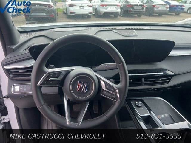 Used 2025 Buick Enclave Preferred image 8